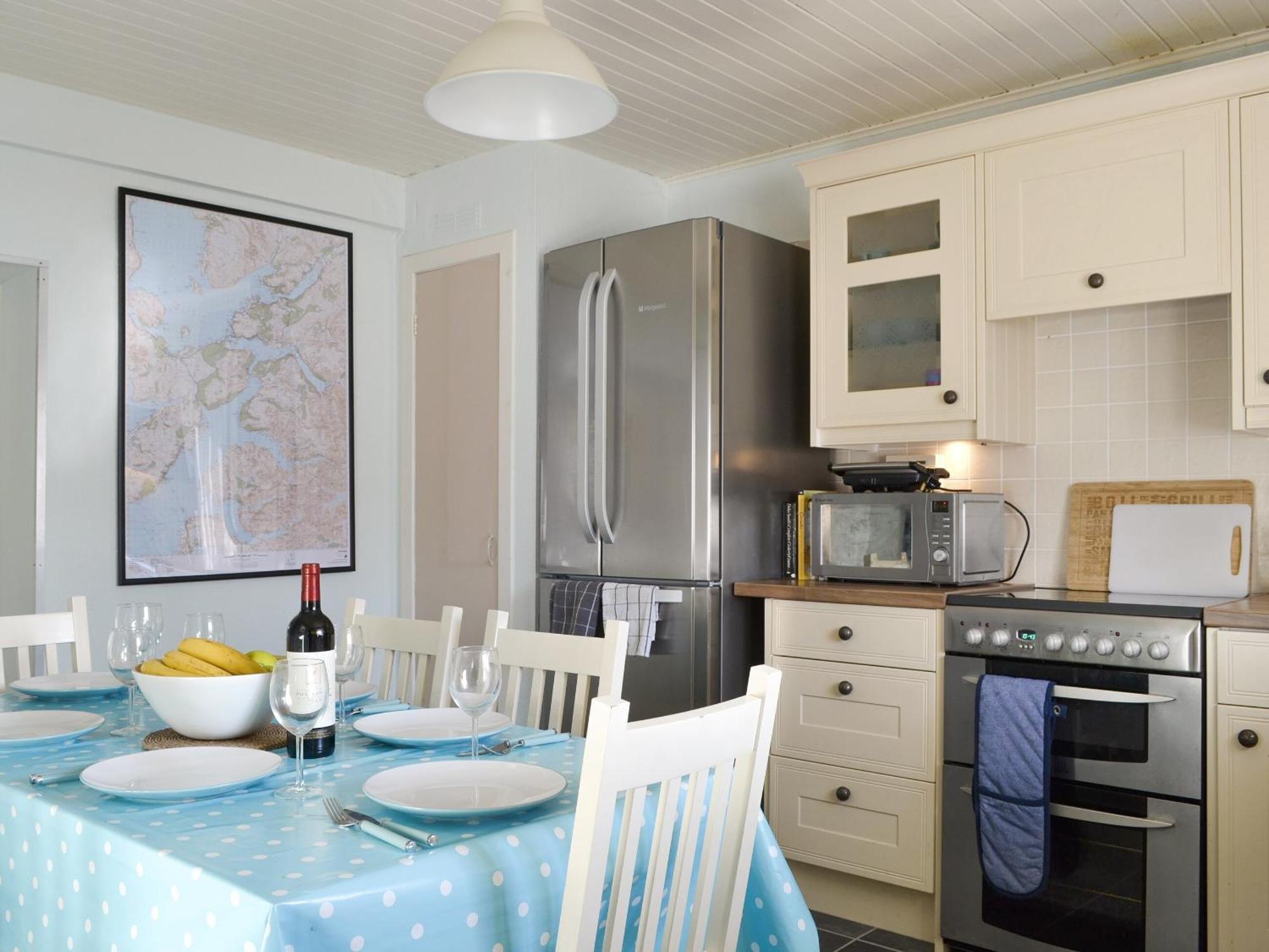 Arnisdale Shore Cottage מראה חיצוני תמונה